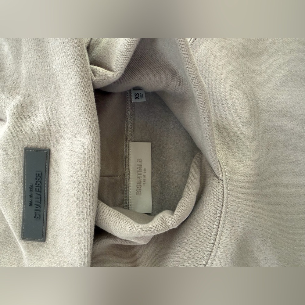 Fear of God Essentials Desert Taupe Hoodie - Picture 4 of 4
